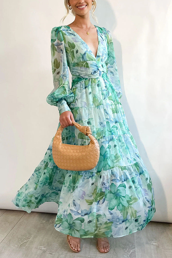 Painted Inspiration Blumen-Maxikleid mit Ballonärmeln